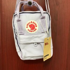 Fjallraven Kanken Sling in Light Purple